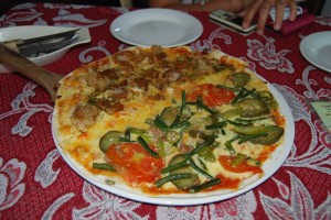 pinakbet and bagnet pizza 